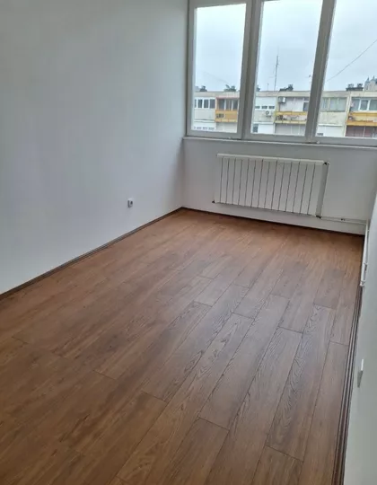 Nemanjina 44 | 4zida.rs