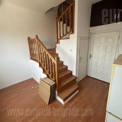 VOŽDOVAC | 4zida.rs