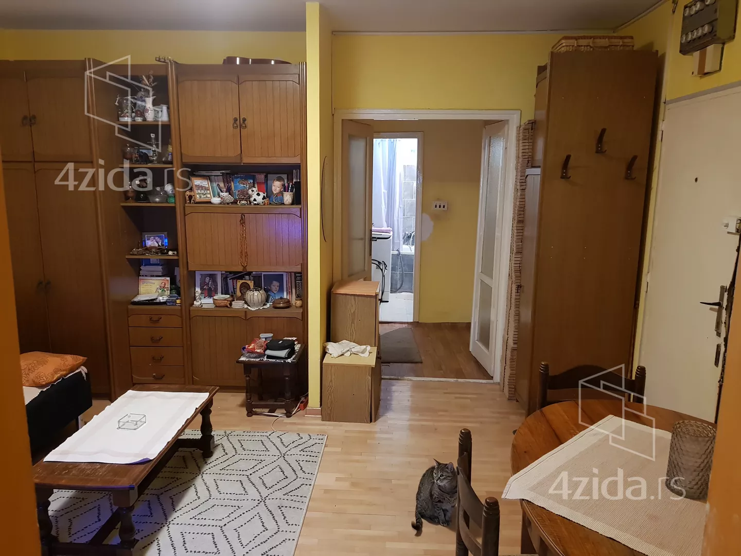 Troiposoban stan | 4zida