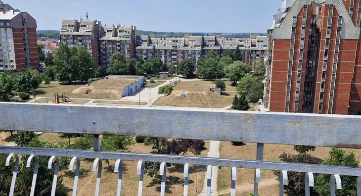 Dvosoban stan na prodaju, Trkalište, 92.000€, 72m² - stampaj