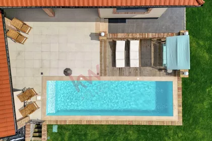 Lugomirska | 4zida.rs