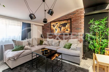 Ivana Milutinovića | 4zida.rs