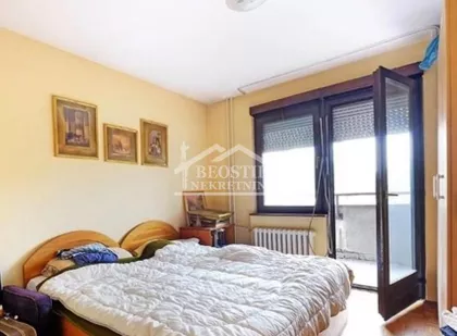 Hram Svetog Save | 4zida.rs