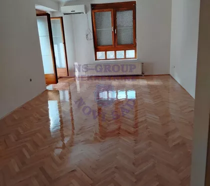 Cara Dušana 55 | 4zida.rs