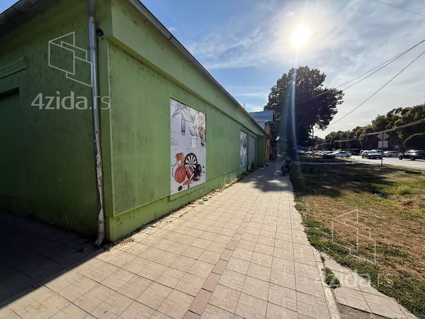 Lokal | 4zida