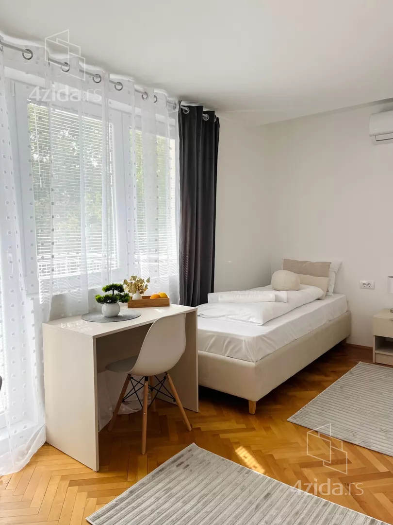Turistički objekat | 4zida