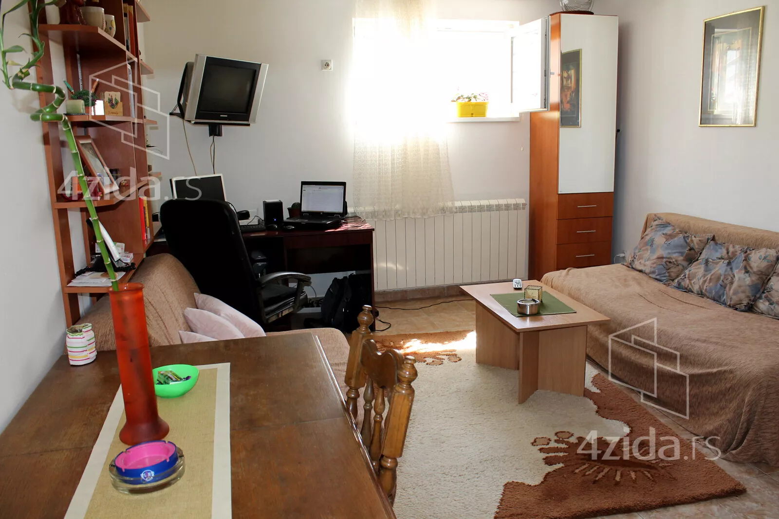 Jednoiposoban stan | 4zida