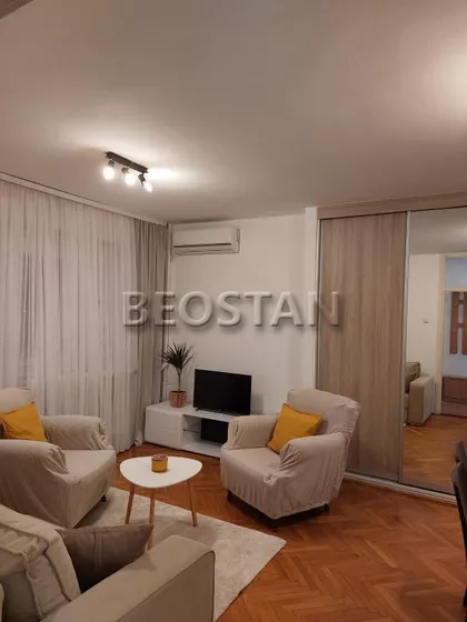 Bulevar Milutina Milankovića | 4zida.rs
