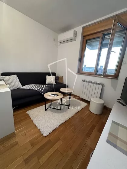 Ulcinjska | 4zida.rs