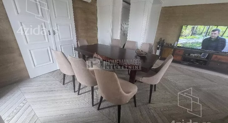 Četvoroiposoban stan | 4zida