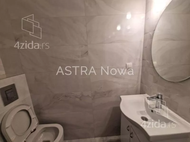 Sedmosoban stan | 4zida