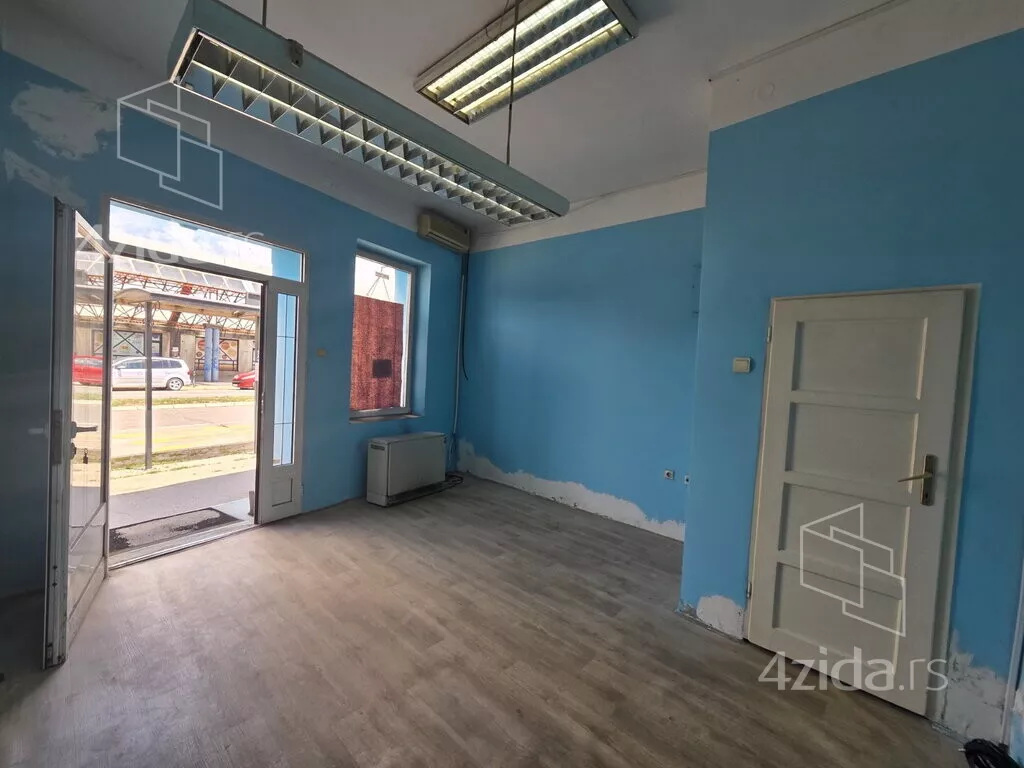 Poslovni prostor | 4zida