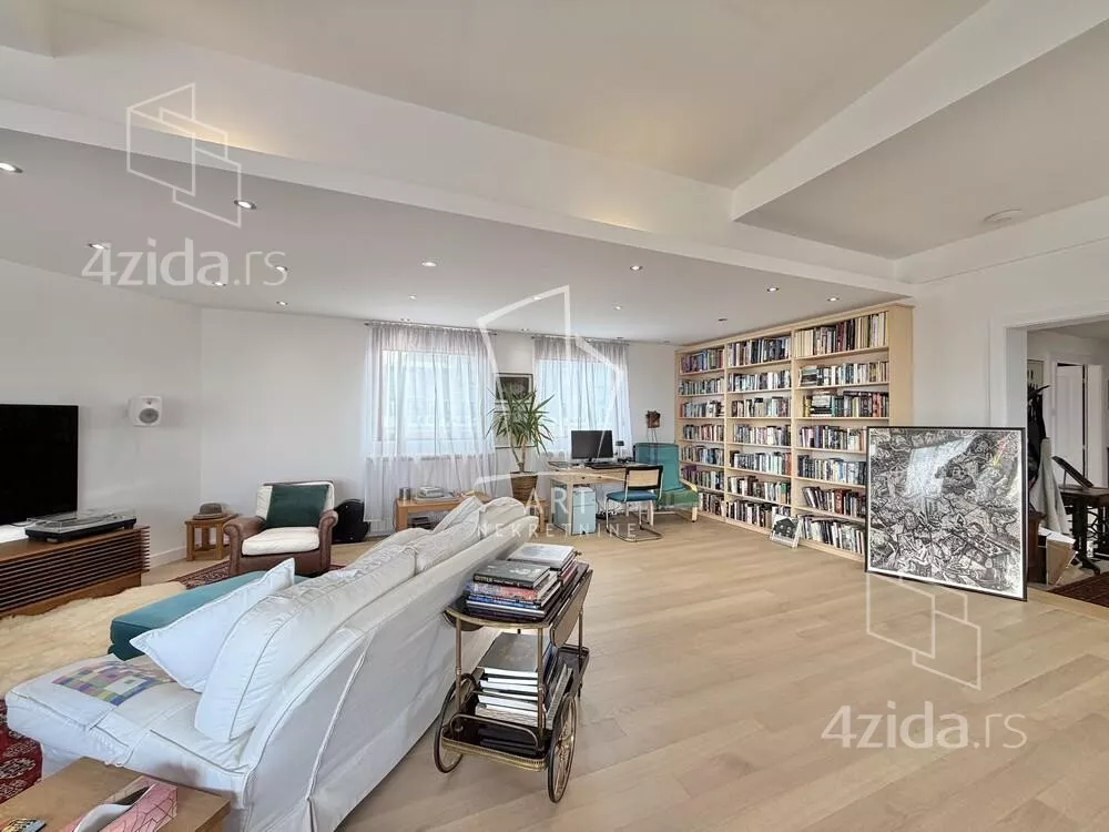 Četvoroiposoban stan | 4zida