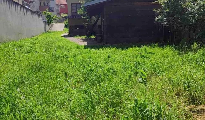 Plac | 4zida