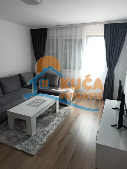 Sremska | 4zida.rs