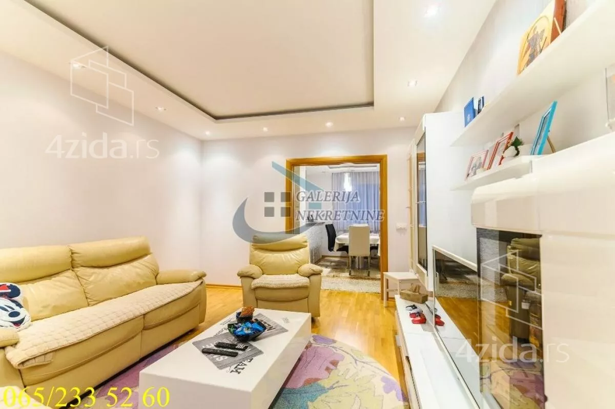 Troiposoban stan | 4zida