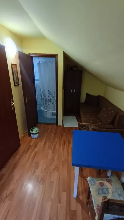 Podbara | 4zida.rs