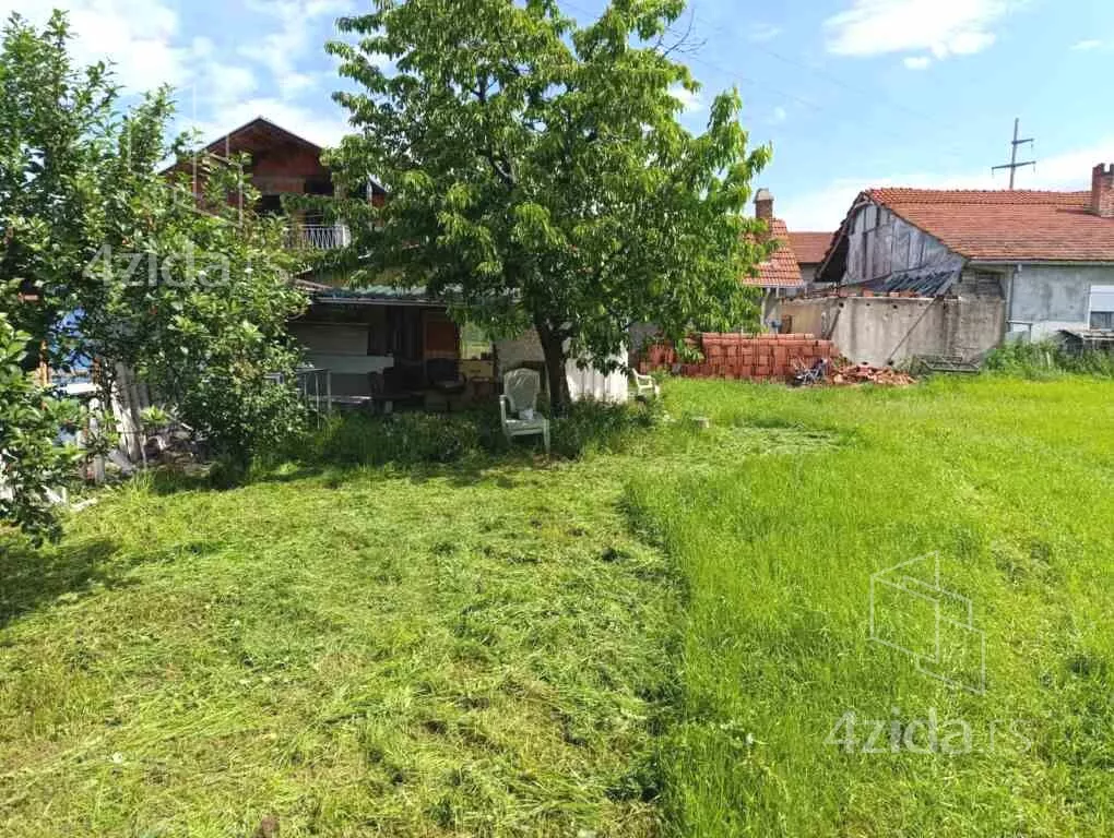 Građevinsko zemljište | 4zida