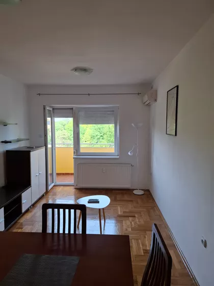 Antona Aškerca 44 | 4zida.rs