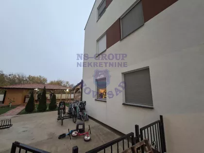 Dobre Jovanovića | 4zida.rs