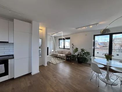 Venizelosova | 4zida.rs