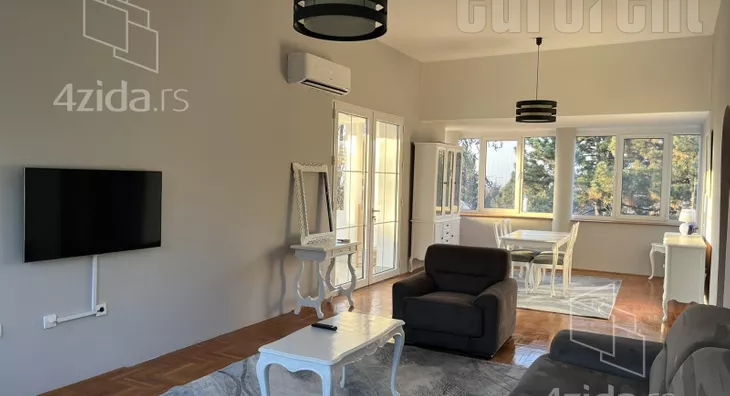 Šestosoban stan | 4zida