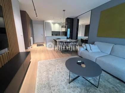 Džona Kenedija | 4zida.rs