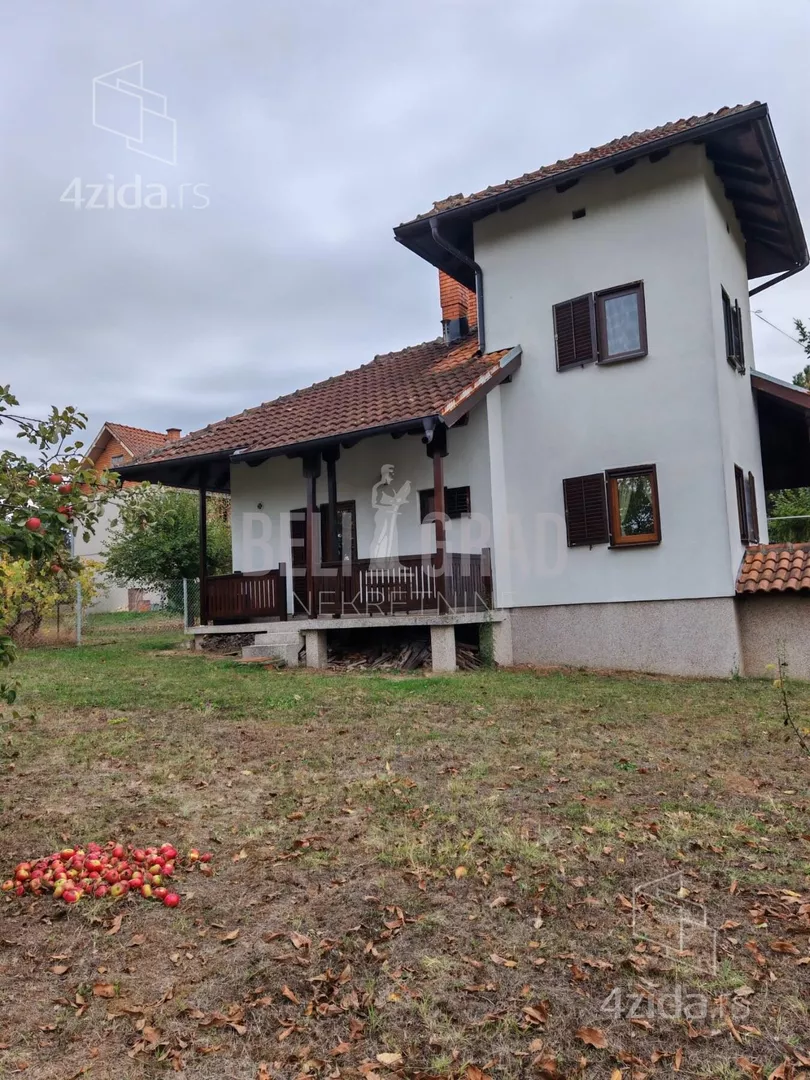 Kuća | 4zida