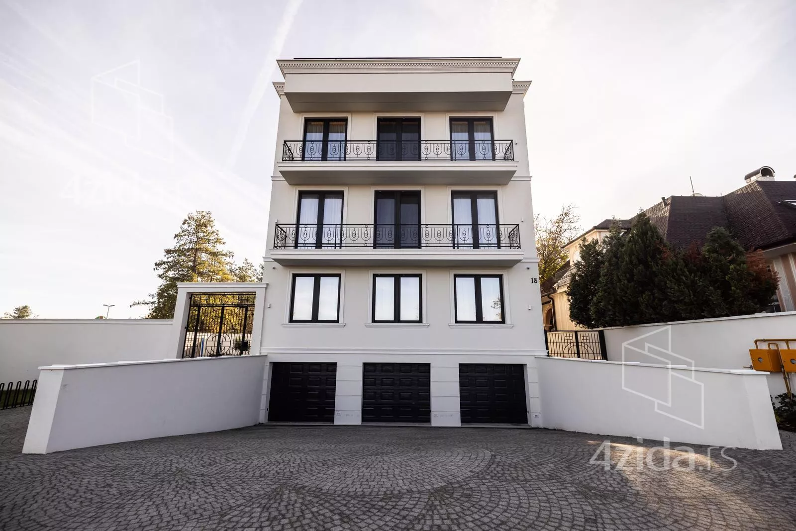 Petosoban stan | 4zida