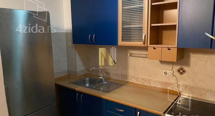 Četvoroiposoban stan | 4zida