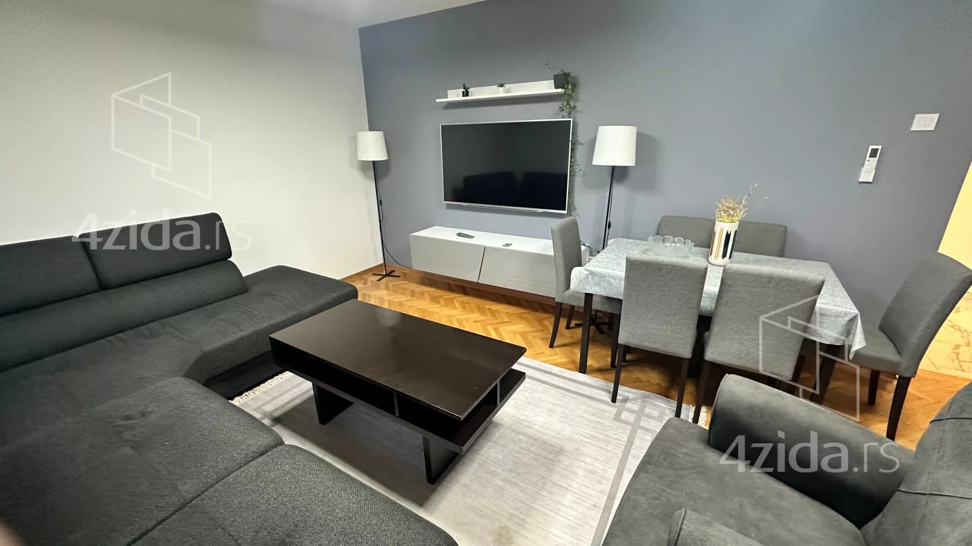 Dvoiposoban stan | 4zida