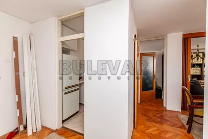 Vizantijski bulevar | 4zida.rs