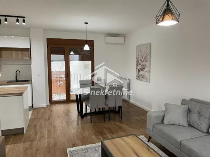 Zvezdarska Šuma | 4zida.rs