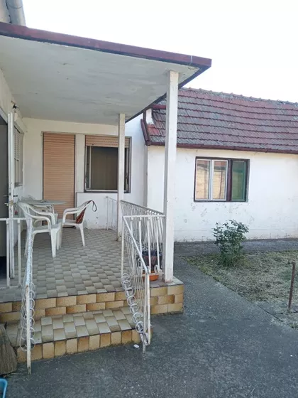 Bagljaš | 4zida.rs