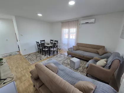 Vašarište | 4zida.rs
