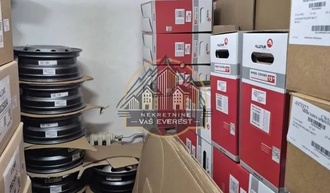 Poslovni prostor | 4zida