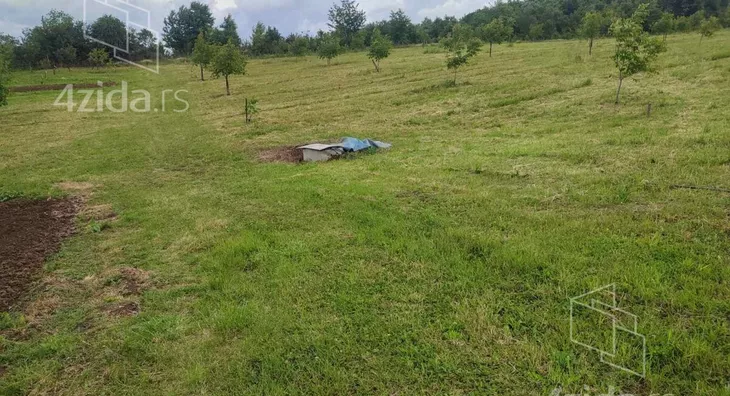 Plac | 4zida