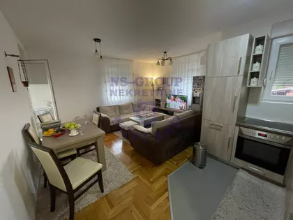 Bulevar Patrijarha Pavla (Somborski Bulevar) | 4zida.rs