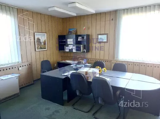 Lokal | 4zida