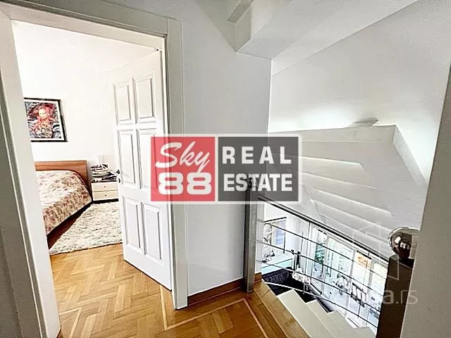 Četvoroiposoban stan | 4zida
