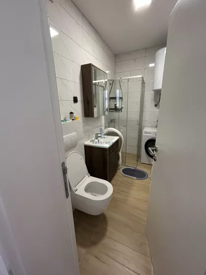 Prvomajska | 4zida.rs