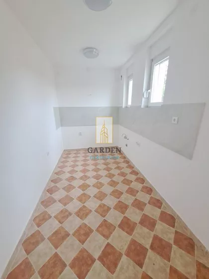 Ledinačka | 4zida.rs