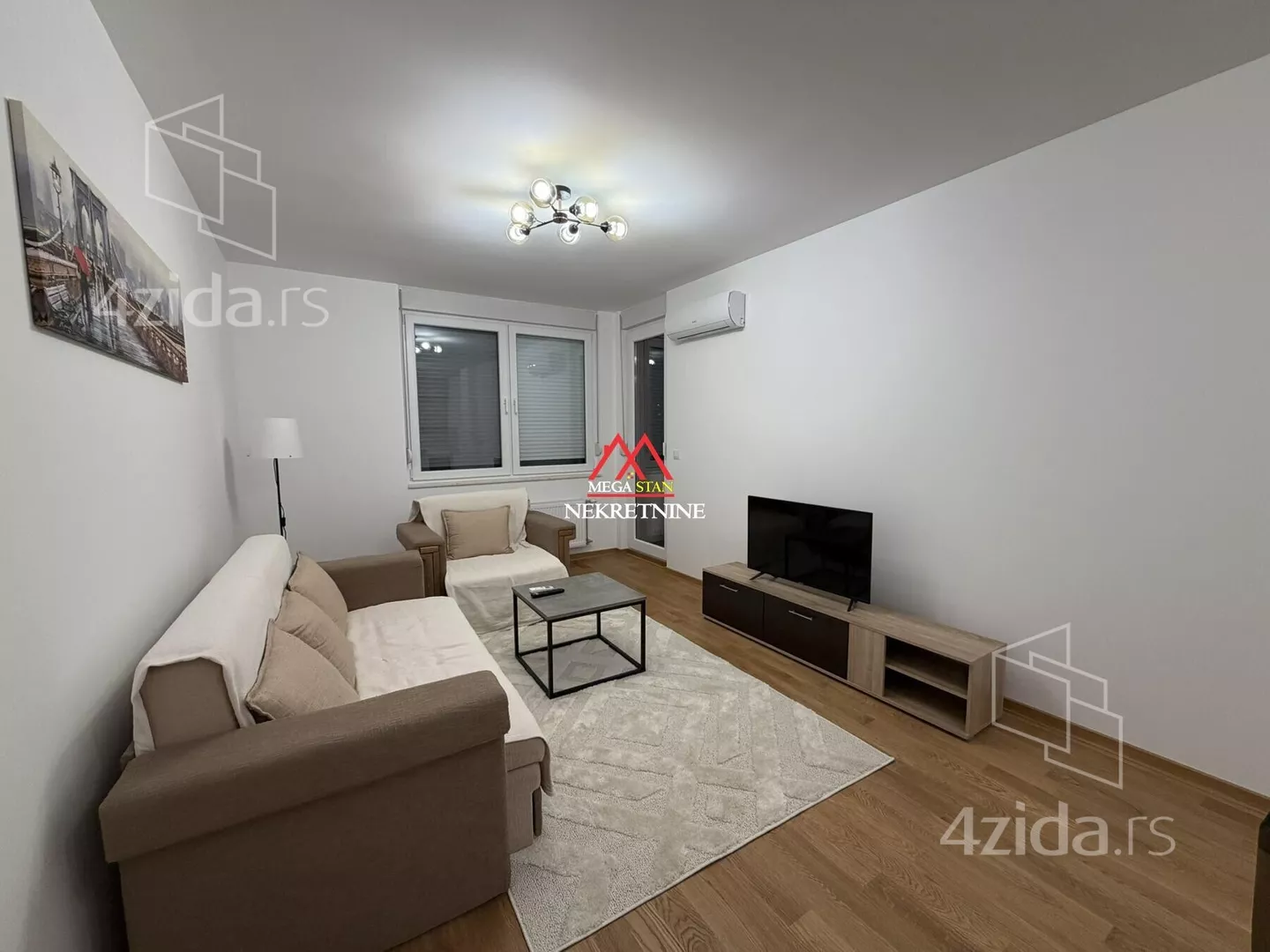 Dvoiposoban stan | 4zida