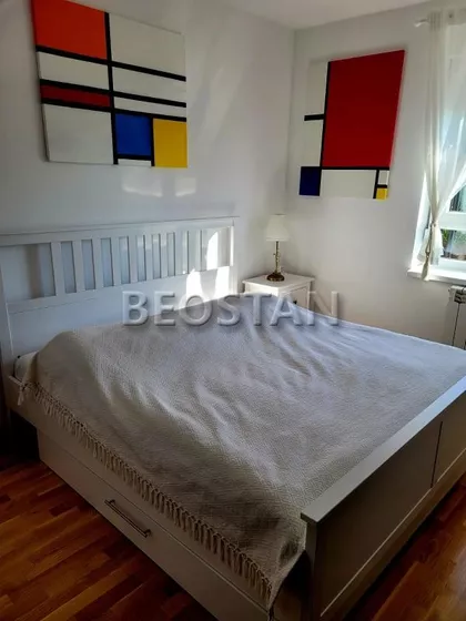 Mirka Milojkovica | 4zida.rs