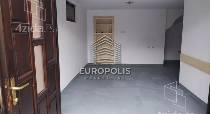 4-etažna kuća | 4zida