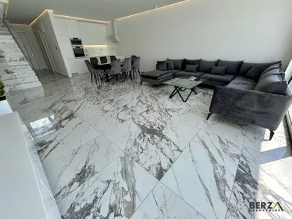 Sremska Kamenica | 4zida.rs