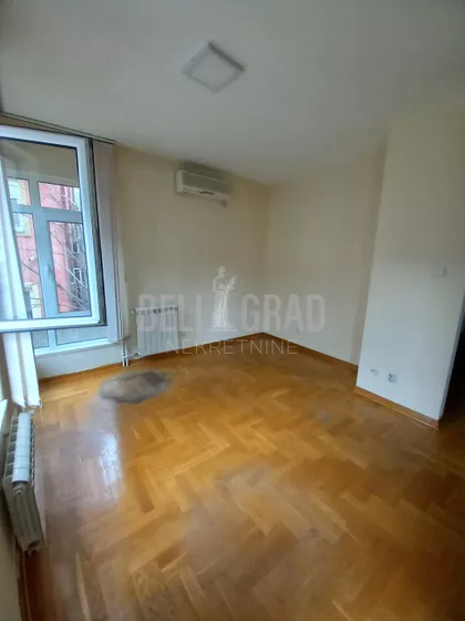 Konstantina Filozofa | 4zida.rs