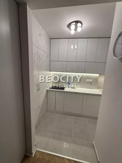 Sarajevska | 4zida.rs