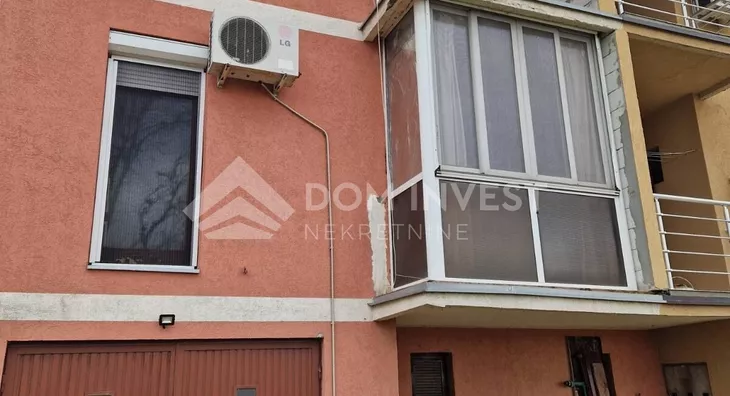 Četvoroiposoban stan | 4zida