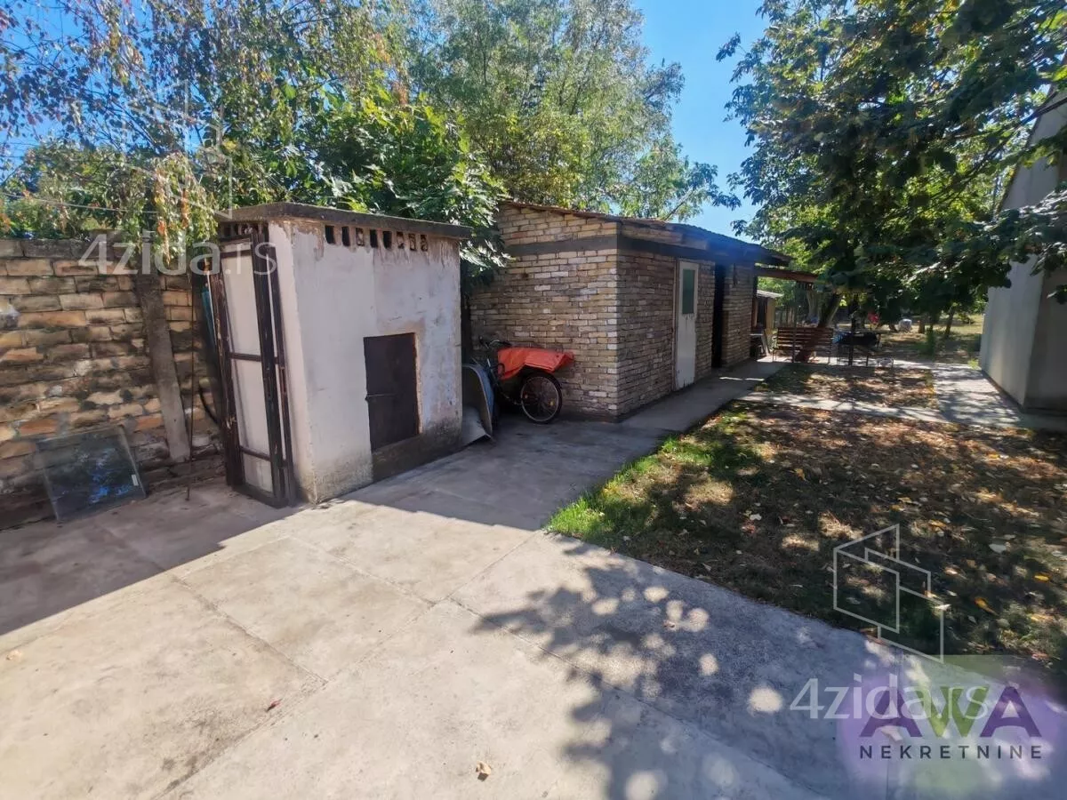 Kuća | 4zida